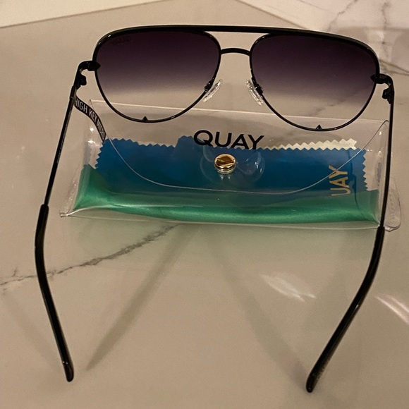COPY - NWT Quay Australia High Key Micro 126 Black Fade lenses Aviator Sunglas… - Picture 9 of 13